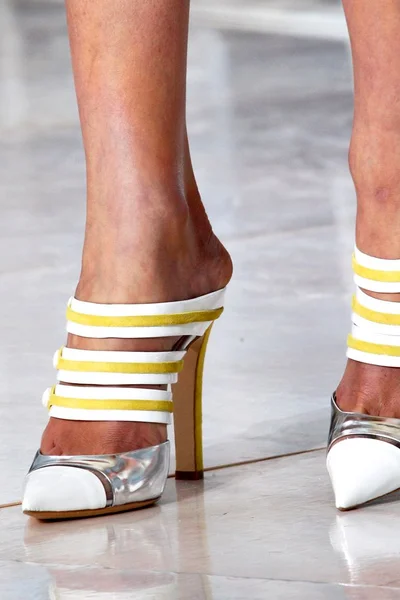 Look 33